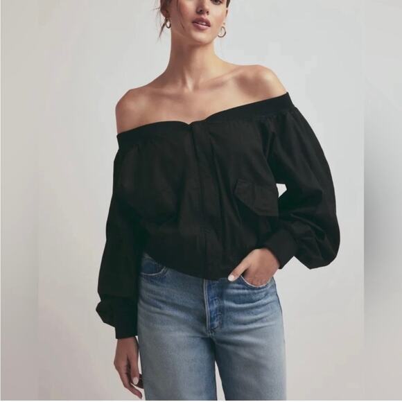 Favorite Daughter Jackets & Blazers - Favorite Daughter Black Off the Shoulder Bomber Jacket - Small (NWOT)